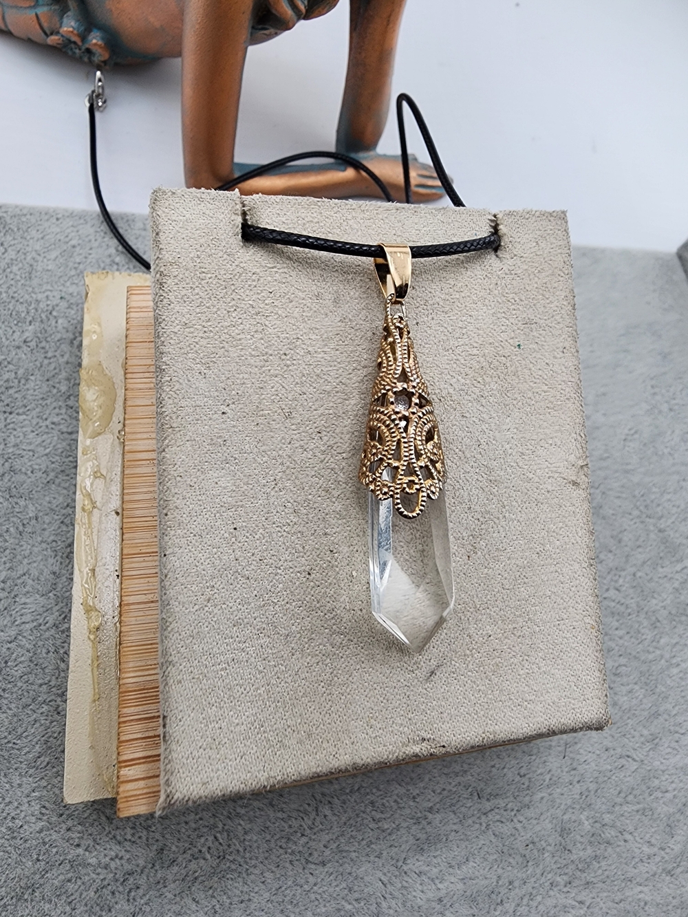Gold Filigree Clear Acrylic Crystal Point Pendant Necklace - Picture 4 of 5
